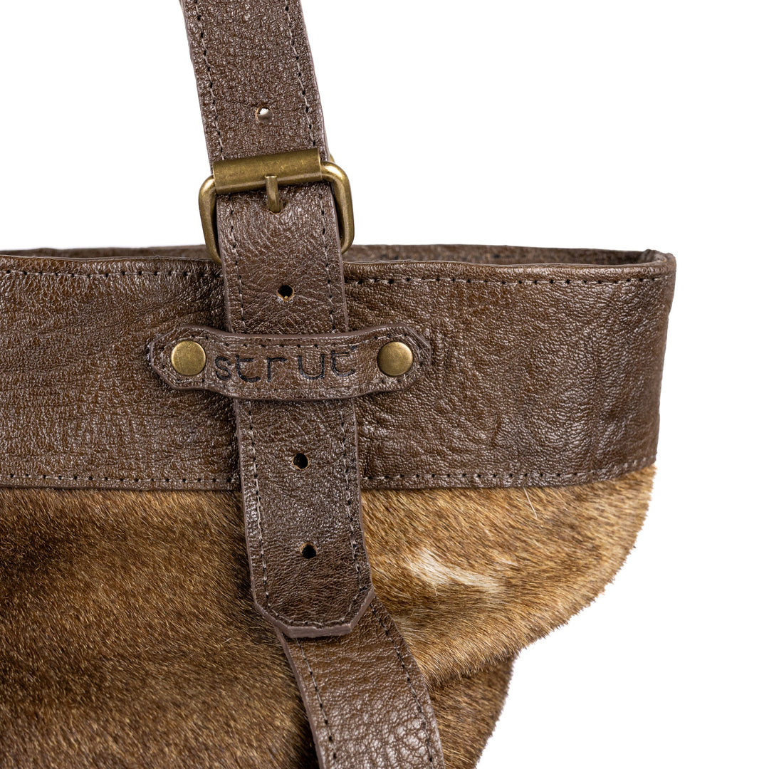 Bolsa Sacola Com Pelos em Couro de Carneiro Strut - Strut