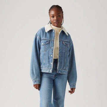Jaqueta Jeans Feminina Levis 90s Sherpa Trucker - Strut