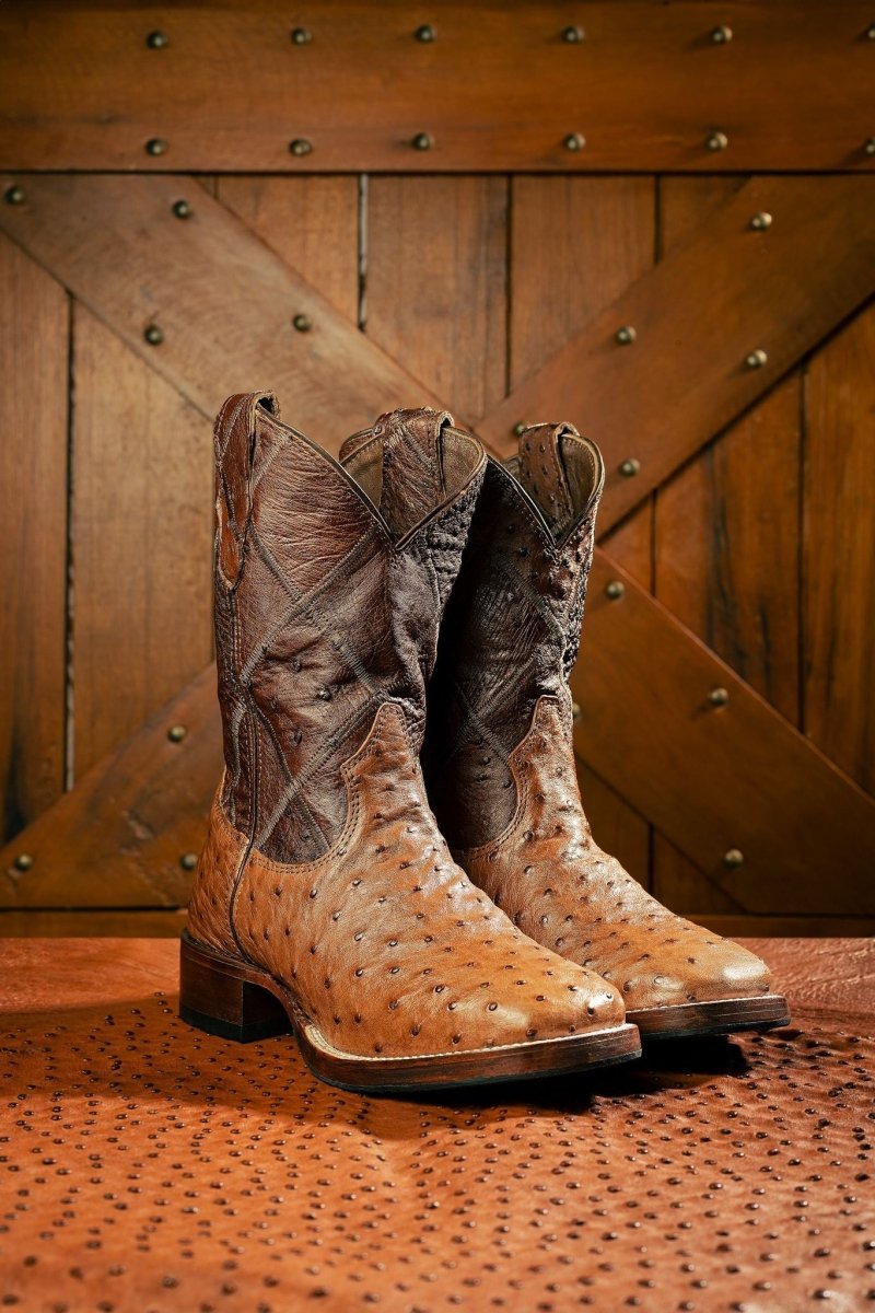 A arte por trás de uma bota STRUT: o processo artesanal que faz a diferença - Strut