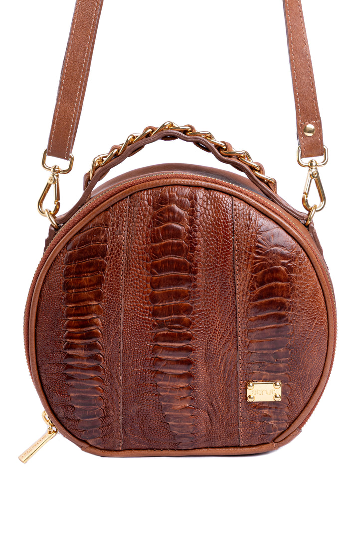 Bolsa Redonda Strut em Couro de Canela de Avestruz Caramelo DORO-032