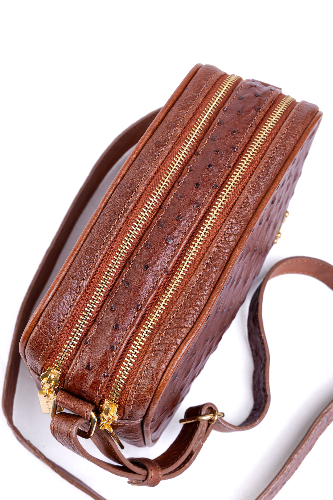 Bolsa Camera Bag Strut em Couro de Avestruz Cheio Caramelo DORO-003