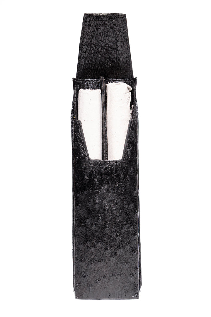 Porta charuto preto com espaço para 2 charutos e cortador - Strut