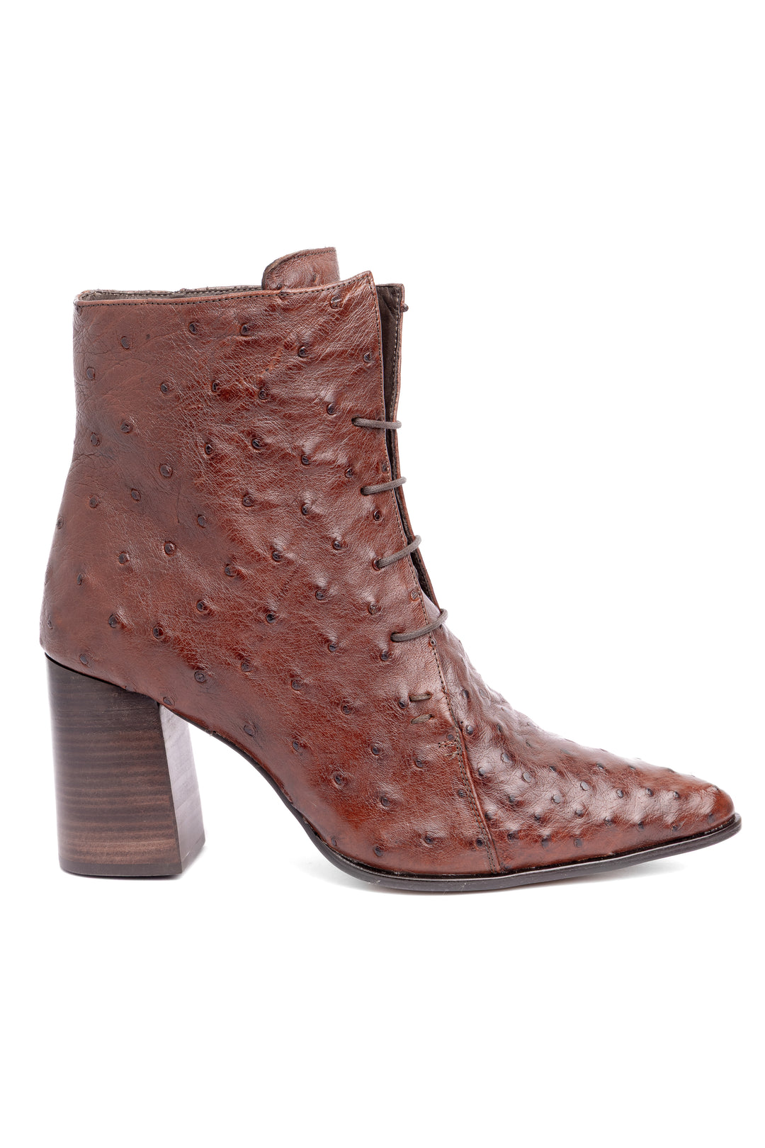 Bota feminina caramelo com salto bloco em madeira e cadarço - Strut
