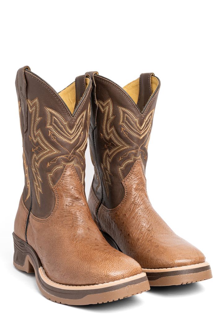 Par de botas masculinas Strut em couro de avestruz liso tabaco