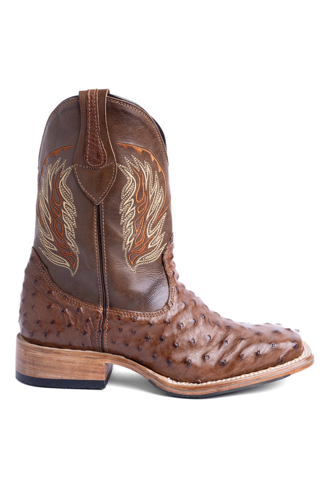 Bota masculina Strut couro de avestruz cheio tabaco vista lateral com salto em couro empilhado