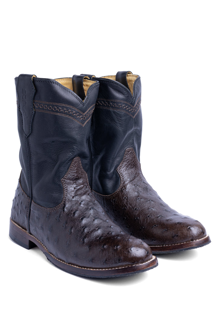 Par de botas roper Strut em couro de avestruz cheio café com cano preto