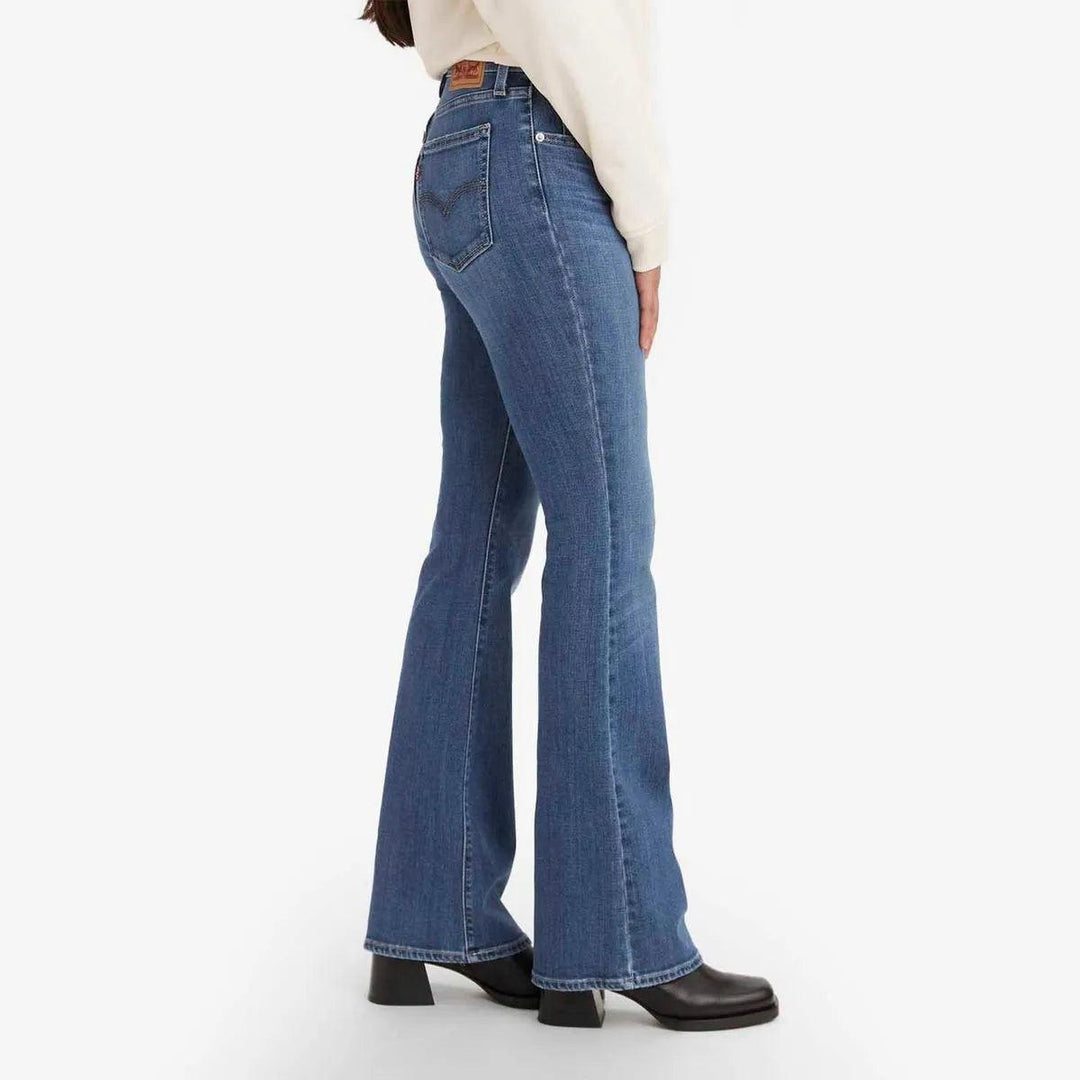 Calça Jeans Levis® 726 High Rise Flare Lavagem Média - Strut