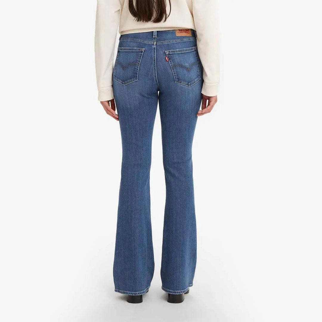 Calça Jeans Levis® 726 High Rise Flare Lavagem Média - Strut