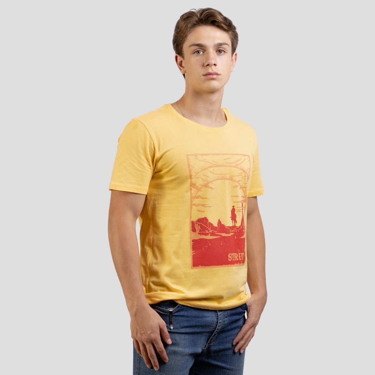 Camiseta Básica Strut Estampa Deserto Amarela - Strut
