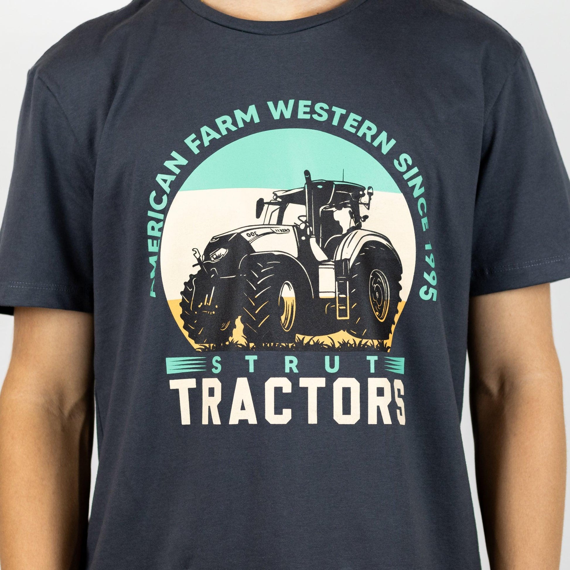 Camiseta Básica Strut Tractor Cinza - Strut